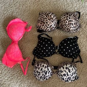 Vitoria Secret Bombshell Bras 34B